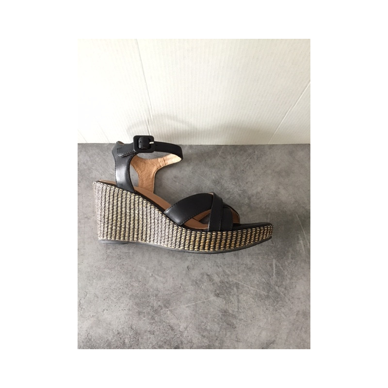 Sandale adige on sale