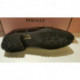1830 de chez PASCUCCI en cuir vernis noir plateau fantaisie + pompons semelle crantée caoutchouc