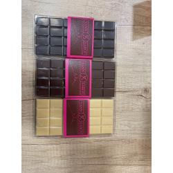 3 tablettes de chocolats