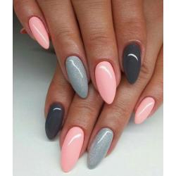 Pose d'ongles en gel (avec capsules ou chablons)