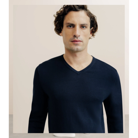 Pull col V manches longues marine