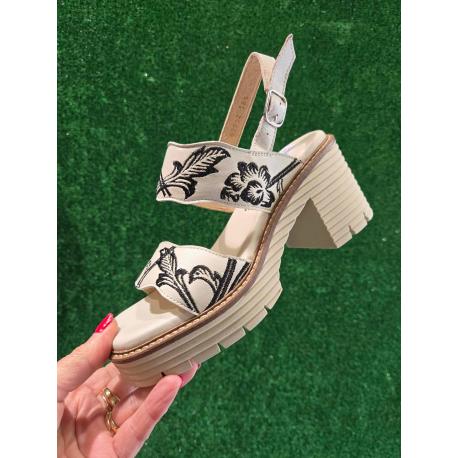 Sandales SOFTWAVES 8.96.14 talon bottier BEVERLY CUIR CRÈME /Broderies Black fantaisie