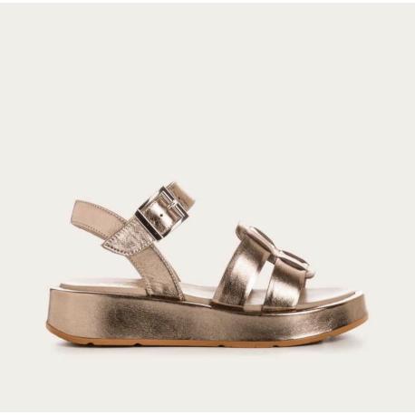 SANDALES  WENDY CUIR MÉTAL ÉCLAT CHAMPAGNE femme semelle épaisse boucle de fermeture élégante