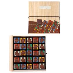Boîte de 60 carrés assortis Collection Grands Crus