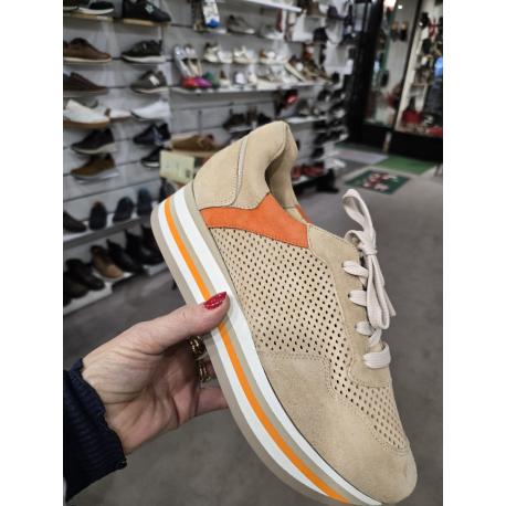 Baskets chics élégantes colorées et perforées SOFTWAVES 7.78.57 Cuir Beige Camel/Mandarine lacet