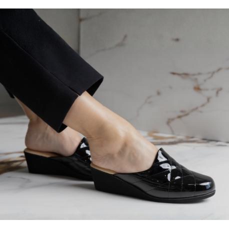 Mule d'interieure HELLER Femme compensée 5cm Vernislux Noir matelassée MORANDINI Doublure cuir