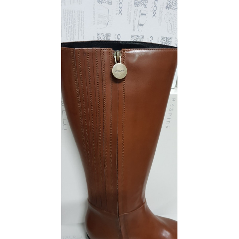 Botte cavali re de GEOX D FELICITY D ou D84G1D en cuir gold brown DARN