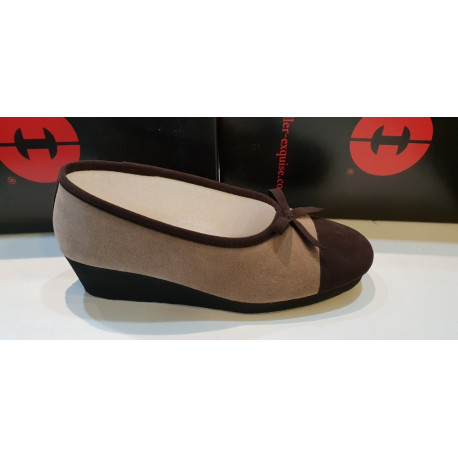 PAGIOS TAUPE BOUT NOIR OU BROWN ballerine Alcantara doublure éponge compensée noeud en décoration