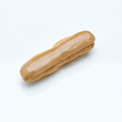 Eclair au Café